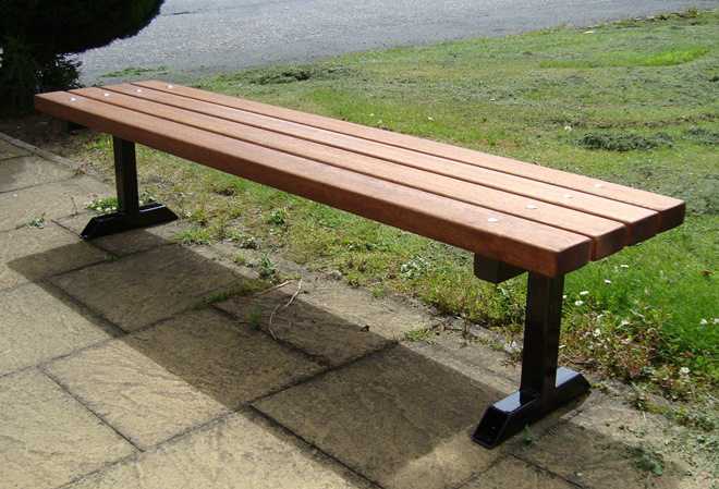 Blueton Limited - The new name in street furniture - Ref 071mst Mild ...